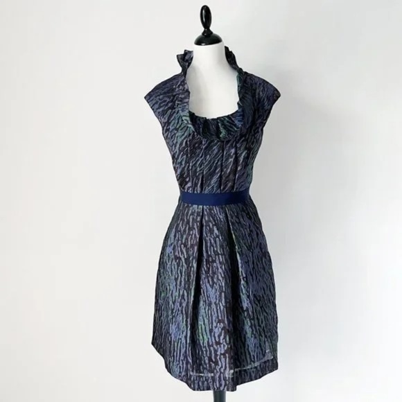 Lela Rose Dresses & Skirts - Lela Rose Blue Abstract Iridescent Ruffle Neck Sheath Dress Size 10/M